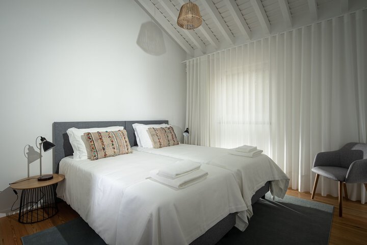 Room 8 of 46