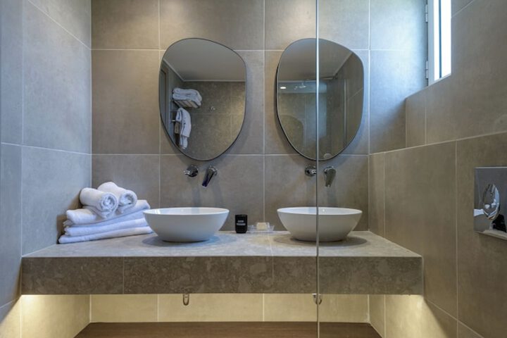 Clean Restrooms
