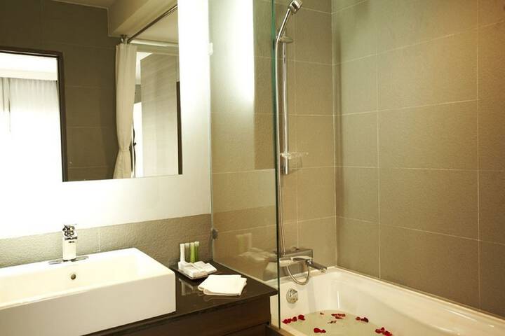 Clean Restrooms