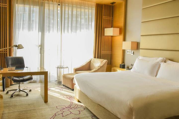 Room 15 of 110