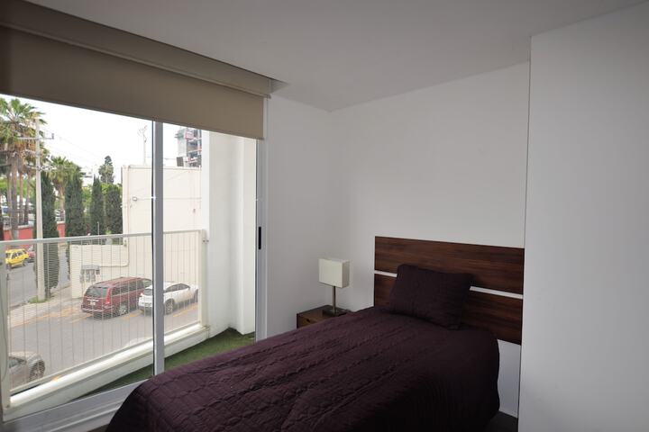 Room 4 of 270