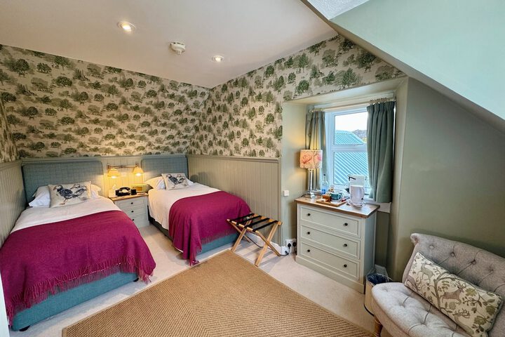 Room 14 of 62