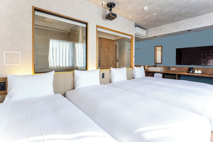 Room 5 of 51