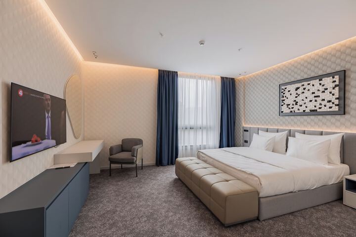 Room 12 of 31