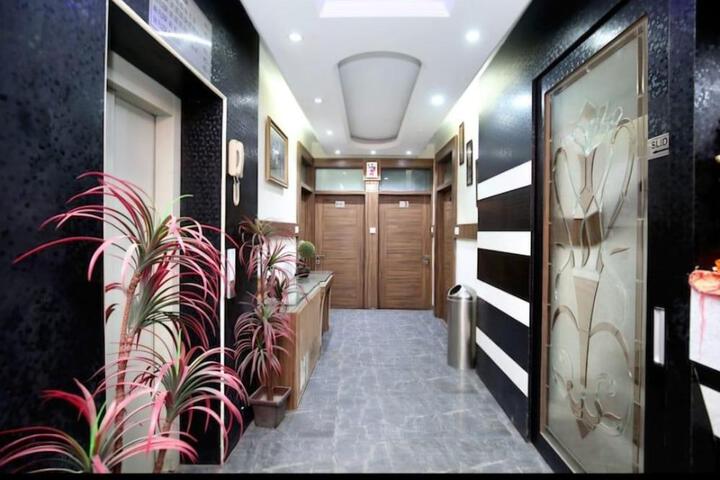 Hotel Ishita Residency
