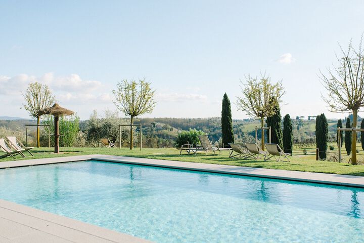 Hotel Pool