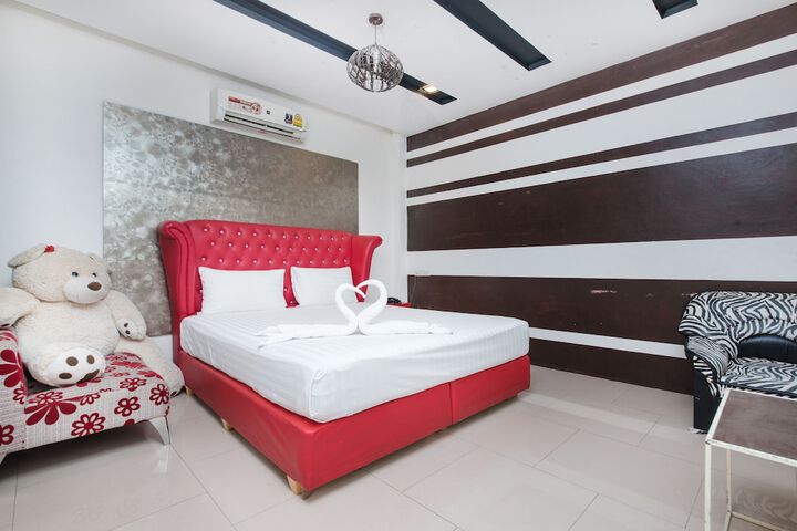 Room 21 of 59