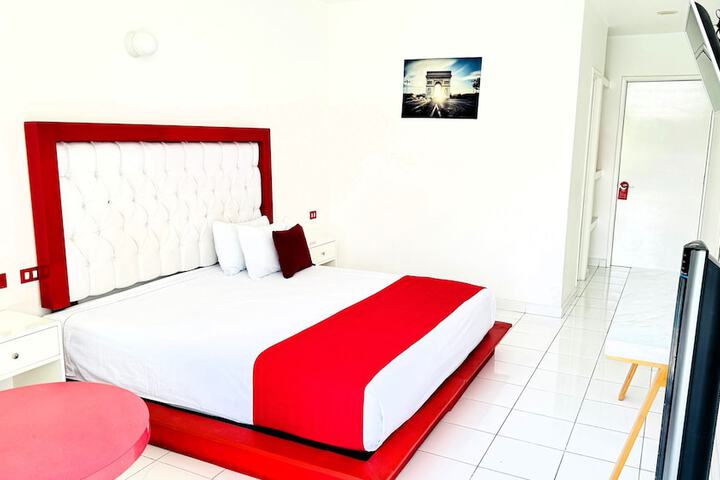 Room 11 of 41