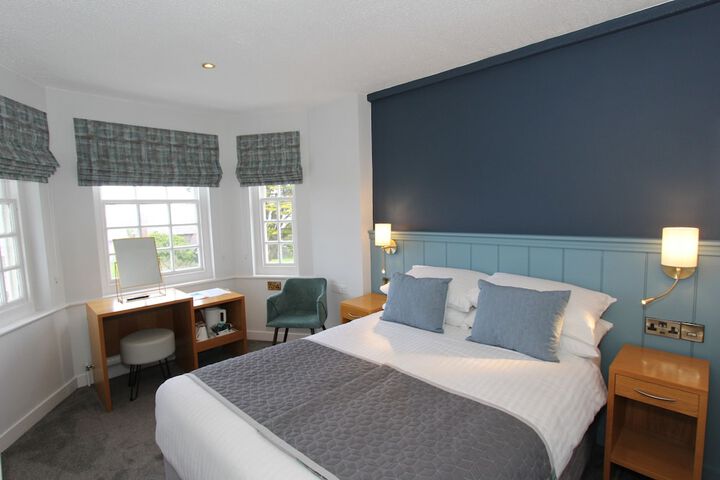 Room 48 of 132