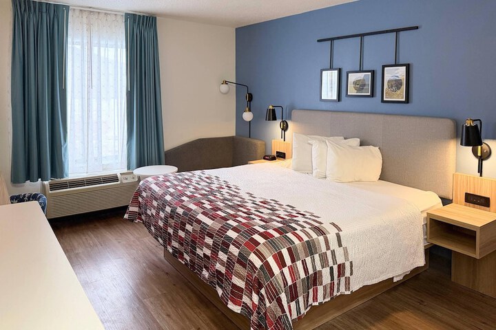 Room 55 of 112