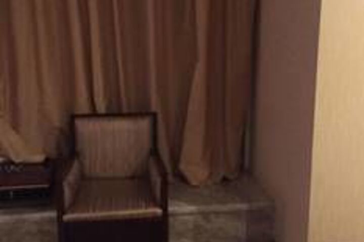 Room 46 of 98