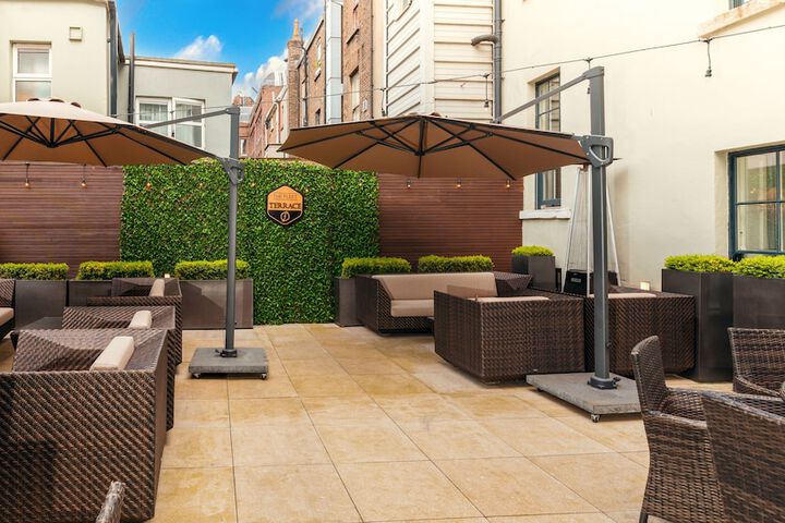 Terrace/Patio 60 of 104