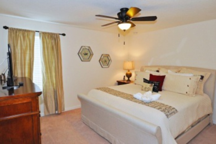 Room 105 of 287