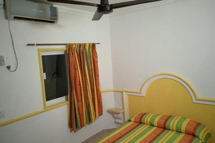Room 2 of 13