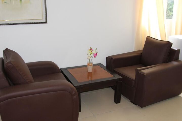 Room 4 of 23