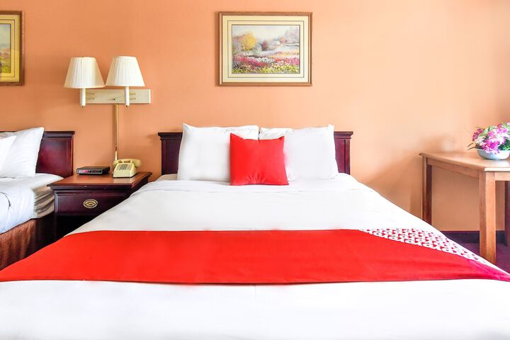 Double Premium King Bed (6 of 6)