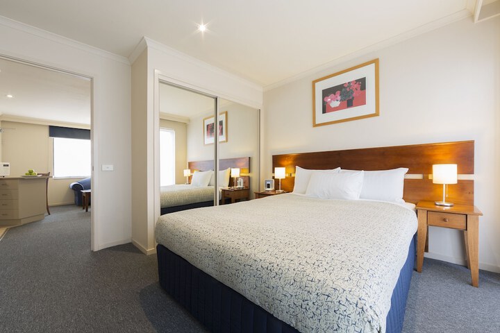 Room 7 of 29