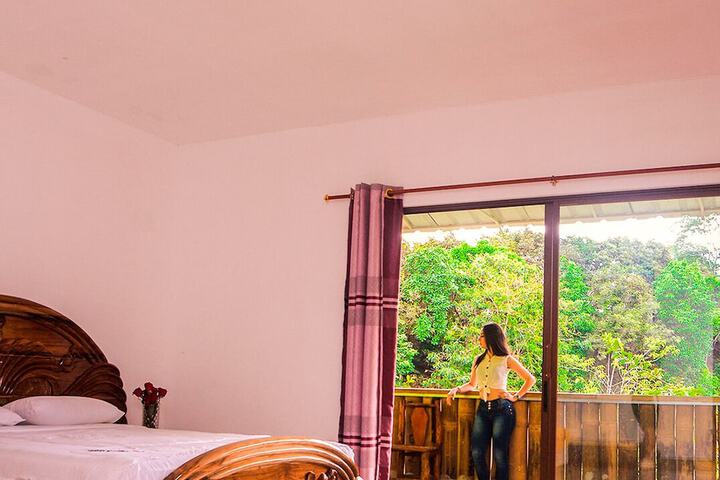 Room 16 of 46