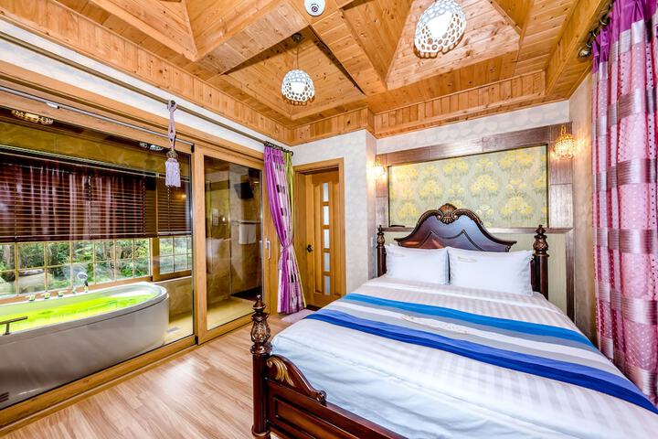 Room 20 of 67