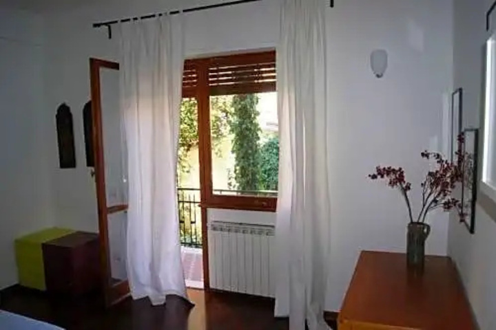 Room 3 of 4