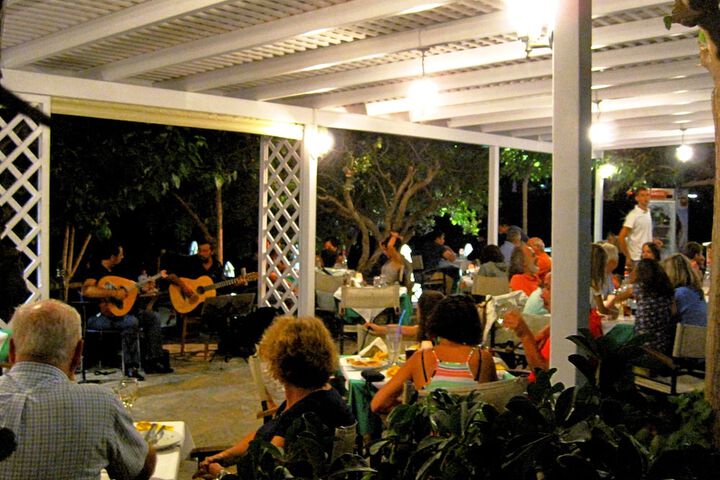 Dining 93 of 154
