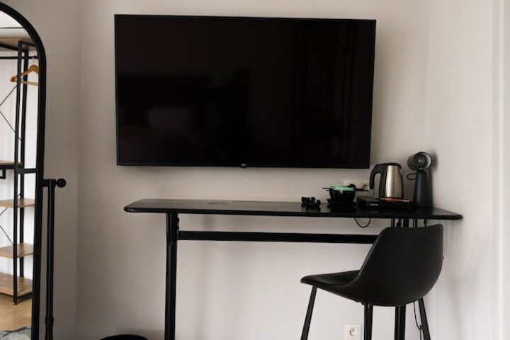 Room 7 of 26