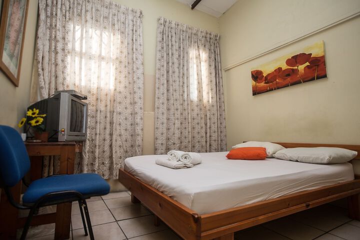 Room 21 of 31