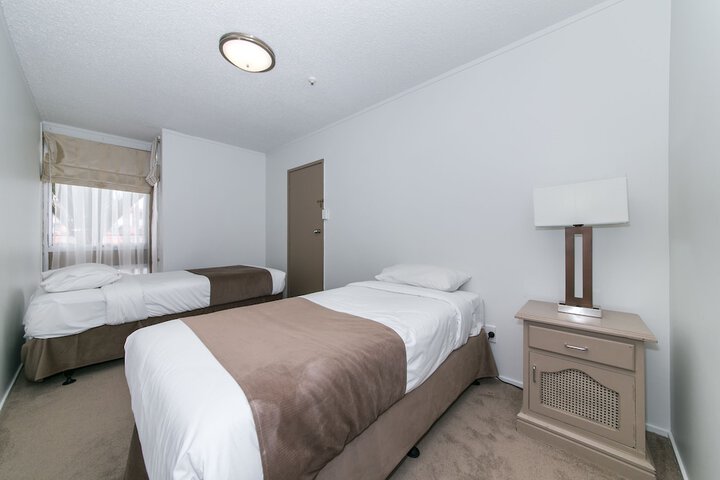 Room 19 of 59