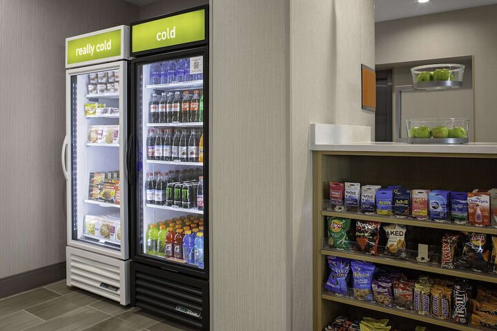 Snack bar