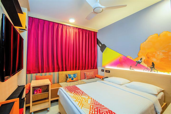 Room 17 of 56