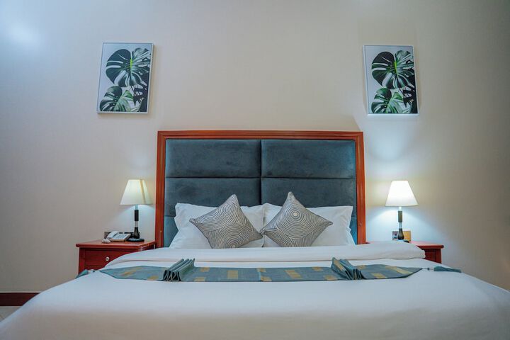 Room 14 of 63