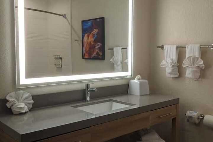 Room 30 of 50