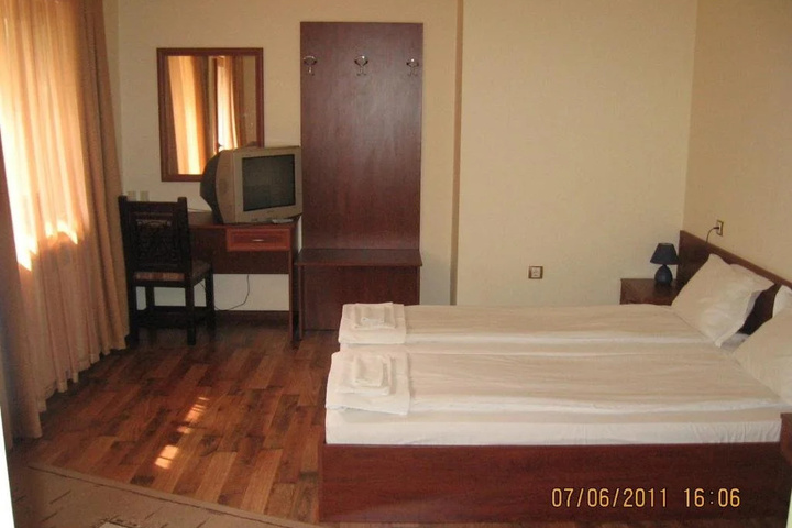 Room 2 of 12