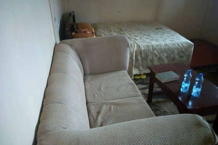 Room 11 of 29