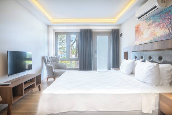 Room 29 of 169