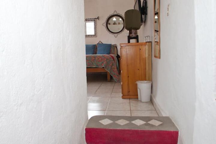 Room 26 of 87