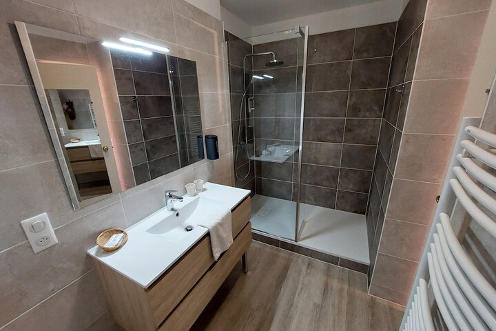 Bath Photo