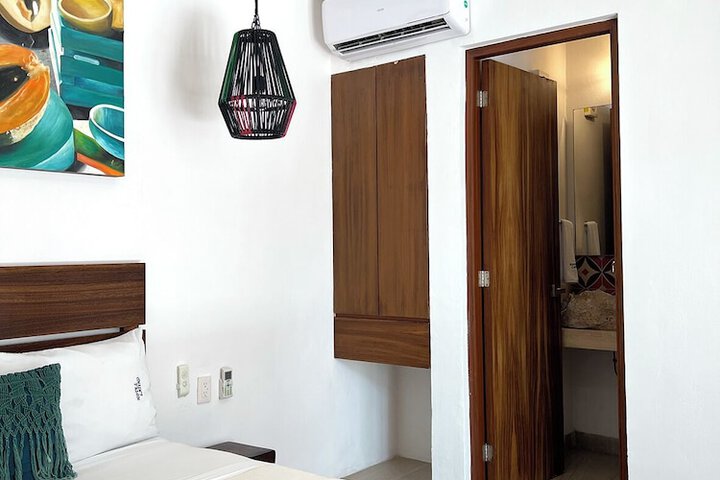 Room 19 of 111