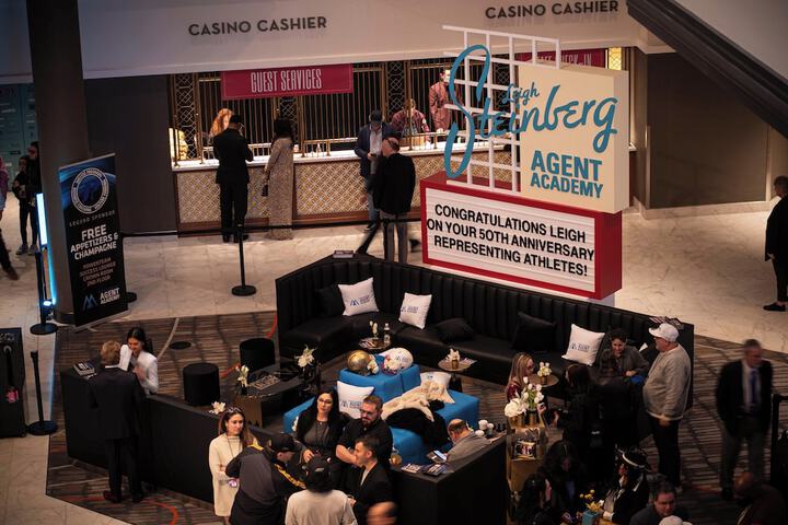 Business Center 99 of 111