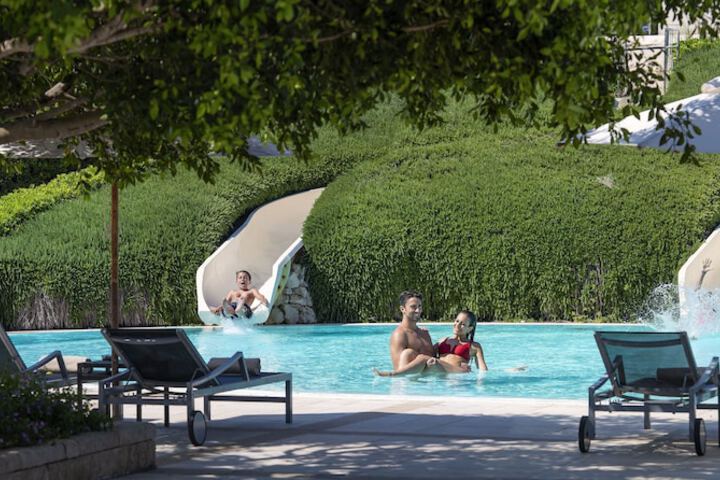 Pool 12 of 61