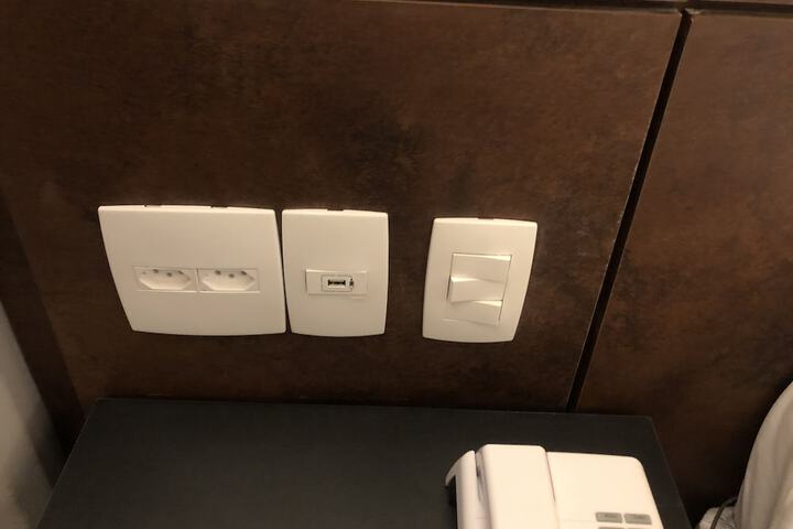 Room 67 of 156