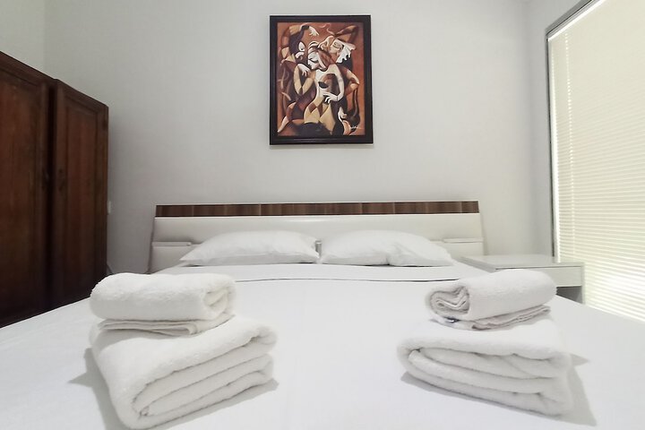 Room 9 of 95