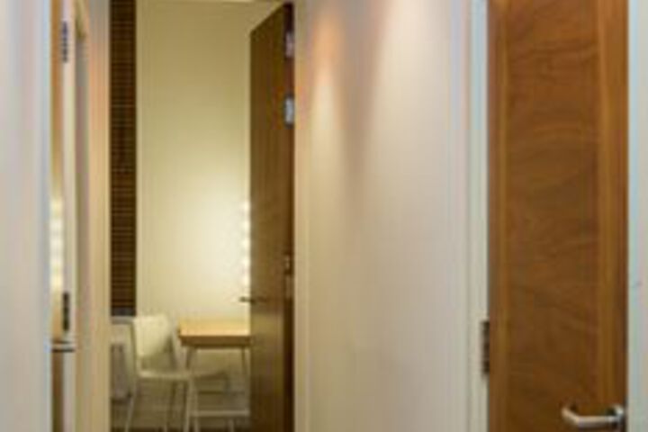 Room 17 of 18