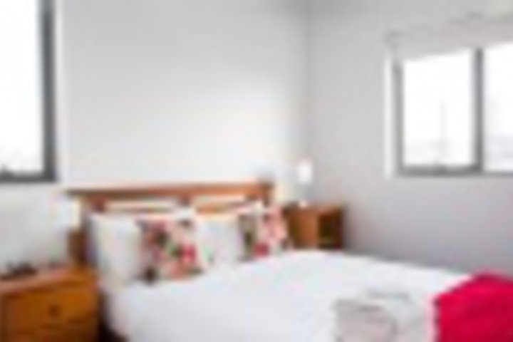Room 100 of 288