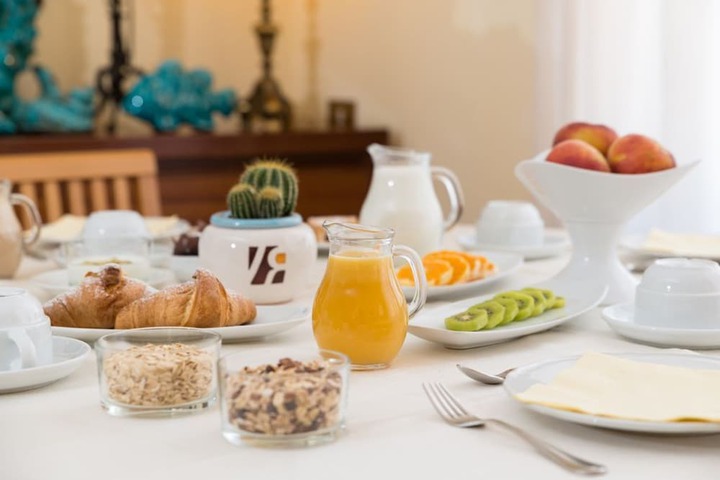 Breakfast meal