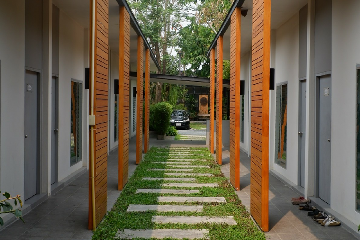 Hotel 3 of 8