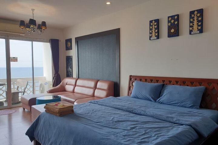 Room 108 of 263