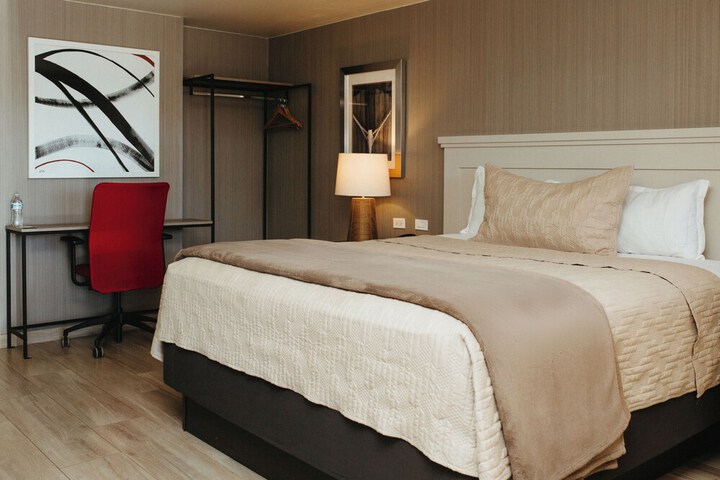 Room 6 of 41