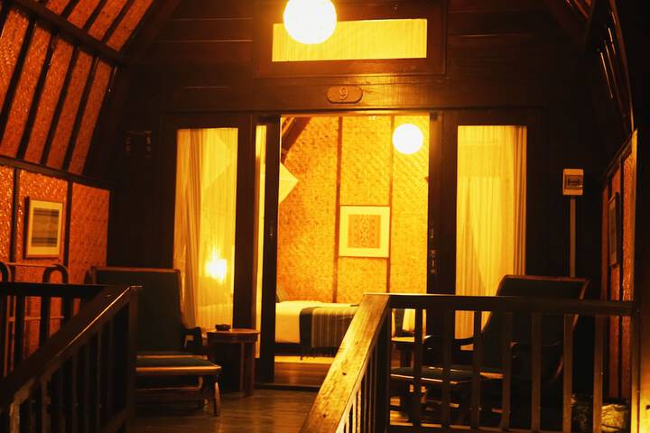 Room 12 of 49