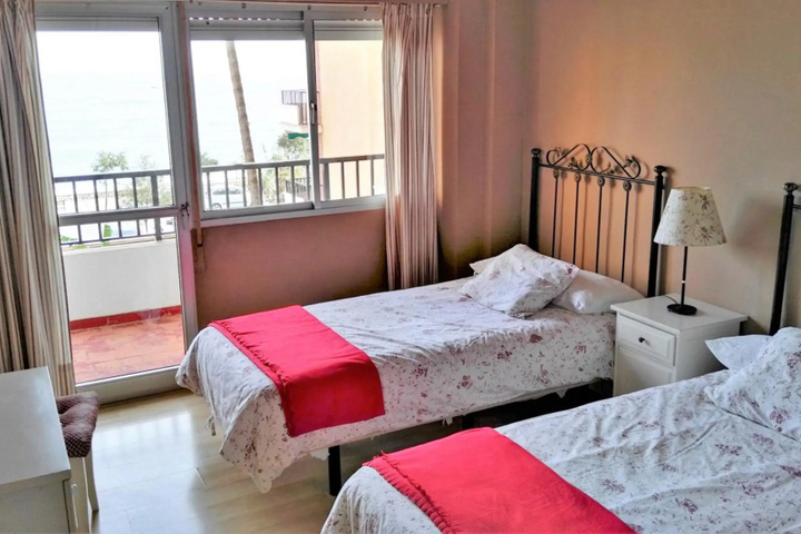 Room 4 of 22